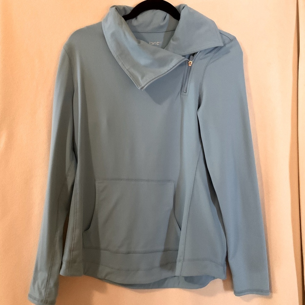 Jofit blue pullover top